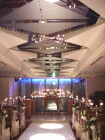 �`���y��